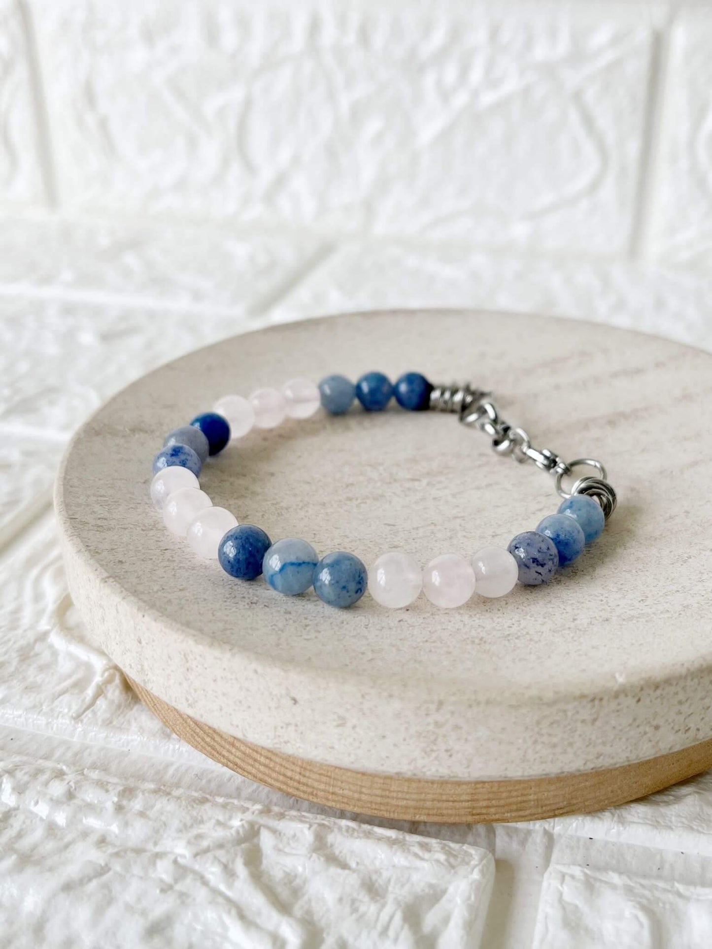 Pulsera de Acero Quirúrgico y Piedra Natural Cuarzo Azul y Rosa