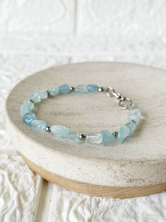 Pulsera de Acero Quirúrgico y Piedra Natural Aguamarina