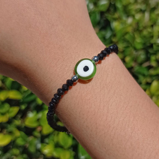 Pulsera de Acero Quirúrgico y Cristales Facetados