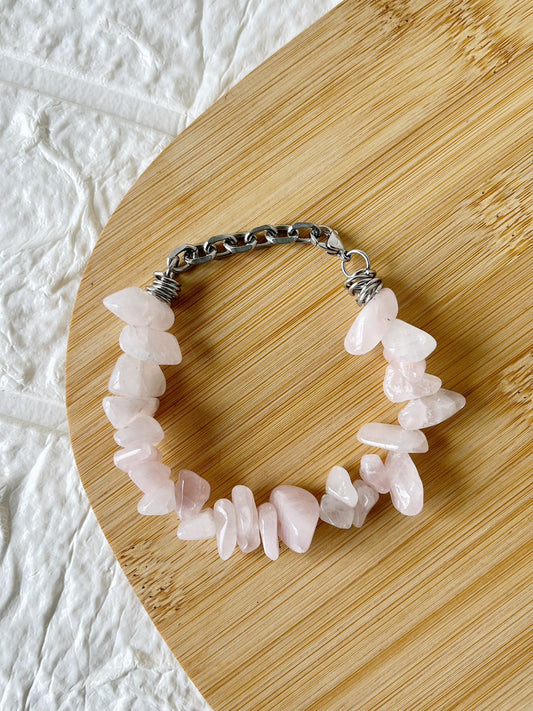 Pulsera de Acero Quirúrgico y Cuarzo Rosa