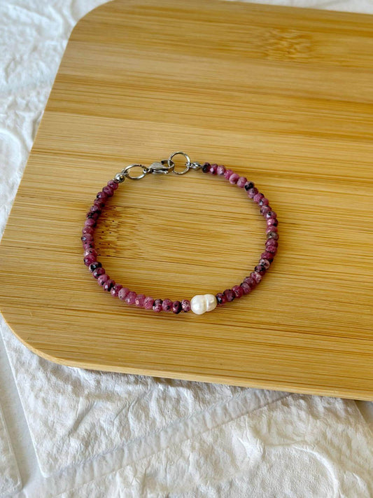 Pulsera de Acero Quirúrgico, Piedra Natural Jade y Perla de Río