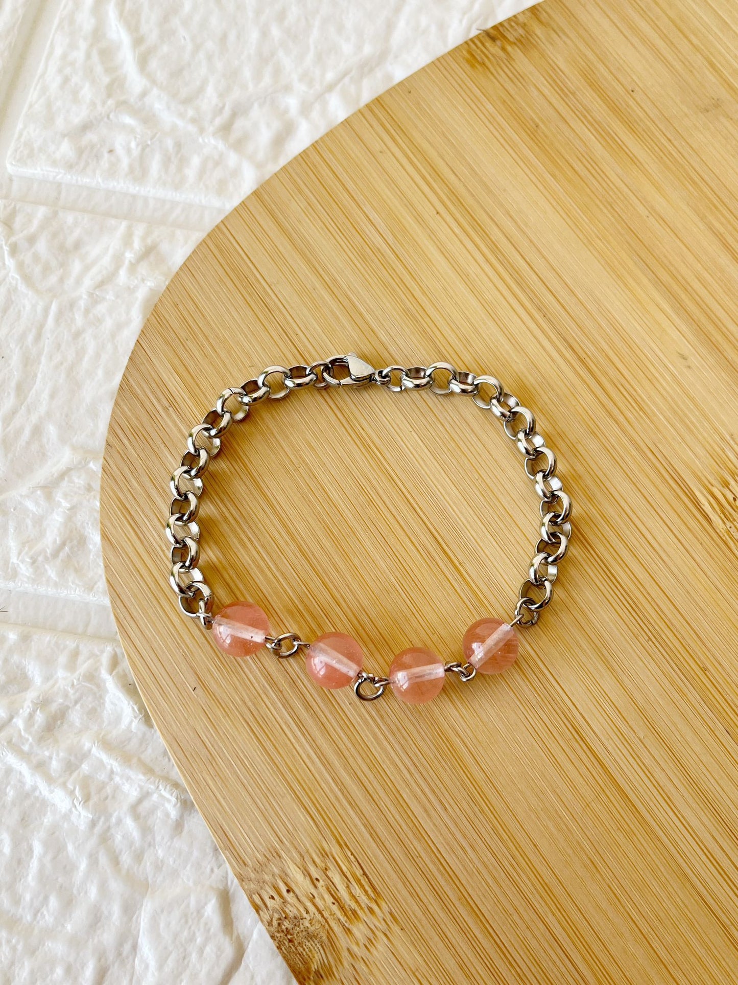 Pulsera de Acero Quirúrgico y Cuarzo Cherry