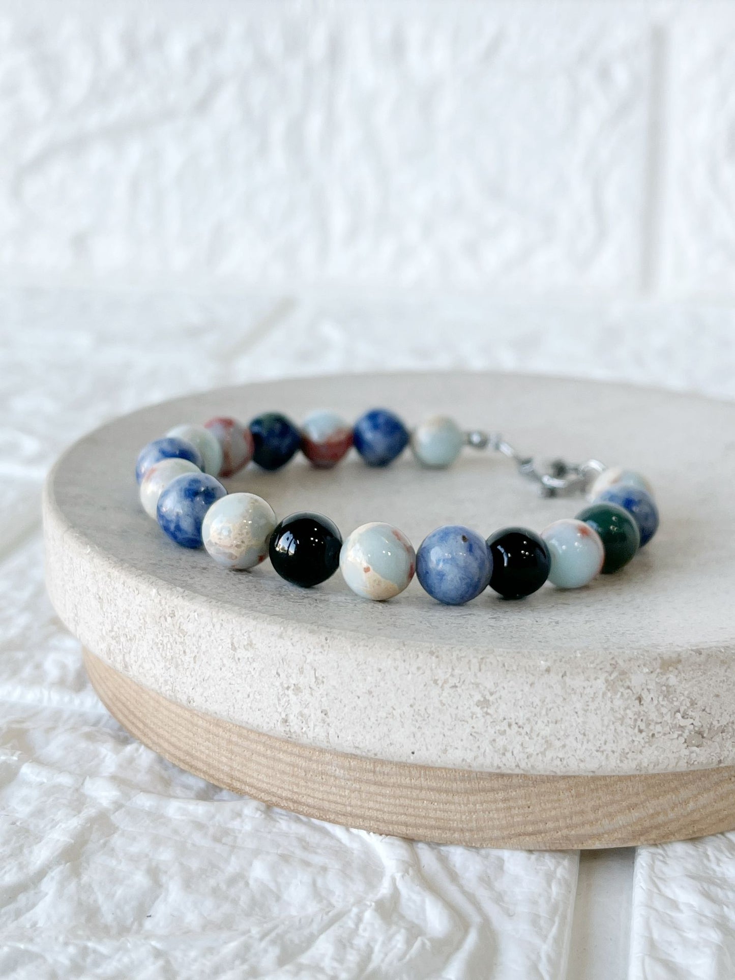 Pulsera de Acero Quirúrgico y Piedras Naturales