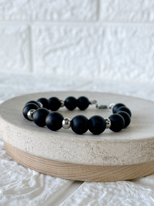 Pulsera de Acero Quirúrgico y Piedra Natural Azabache