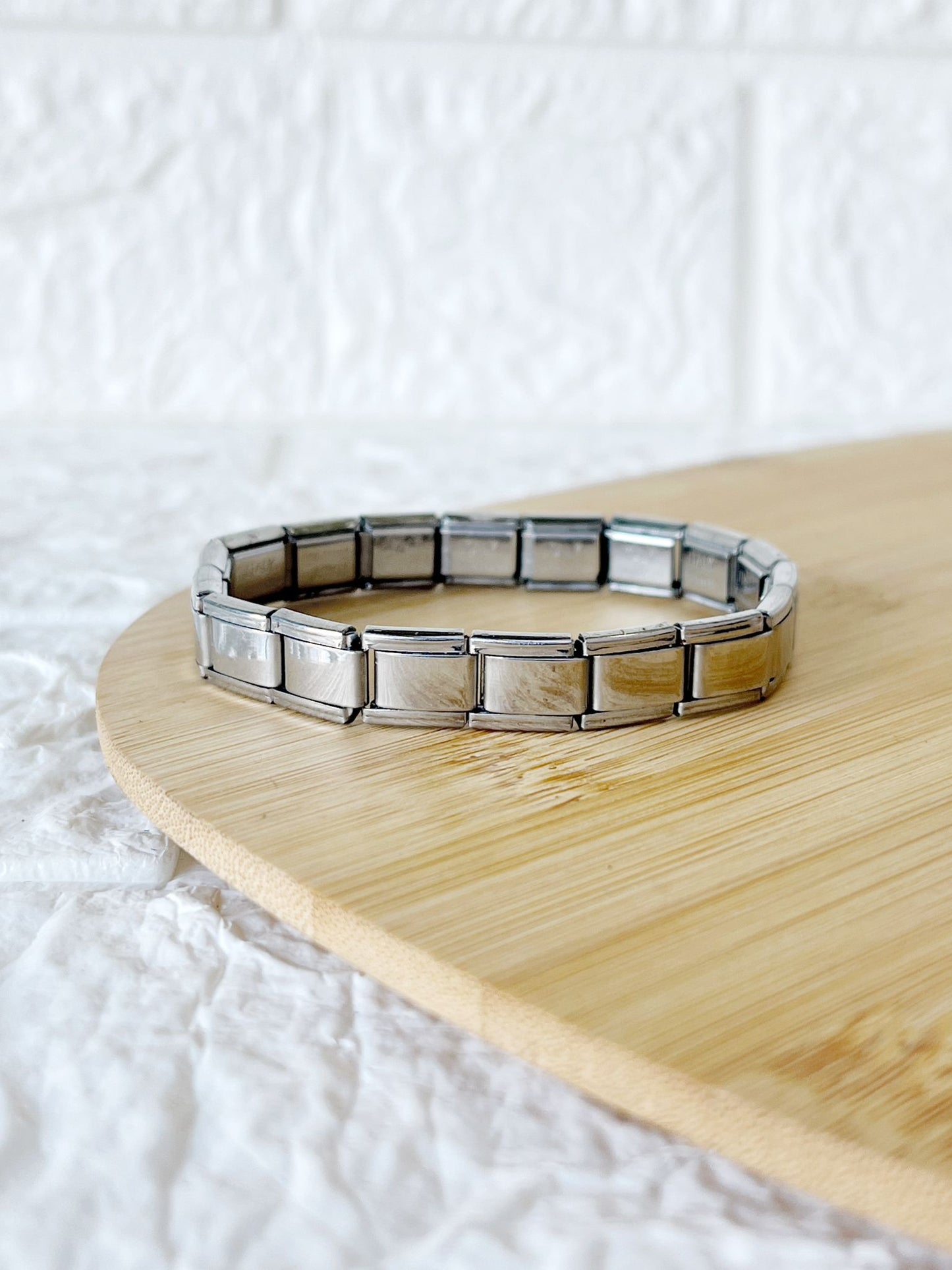 Pulsera Elastica de Acero Quirúrgico