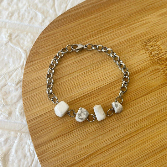 Pulsera de Acero Quirúrgico y Piedra Natural Howlita