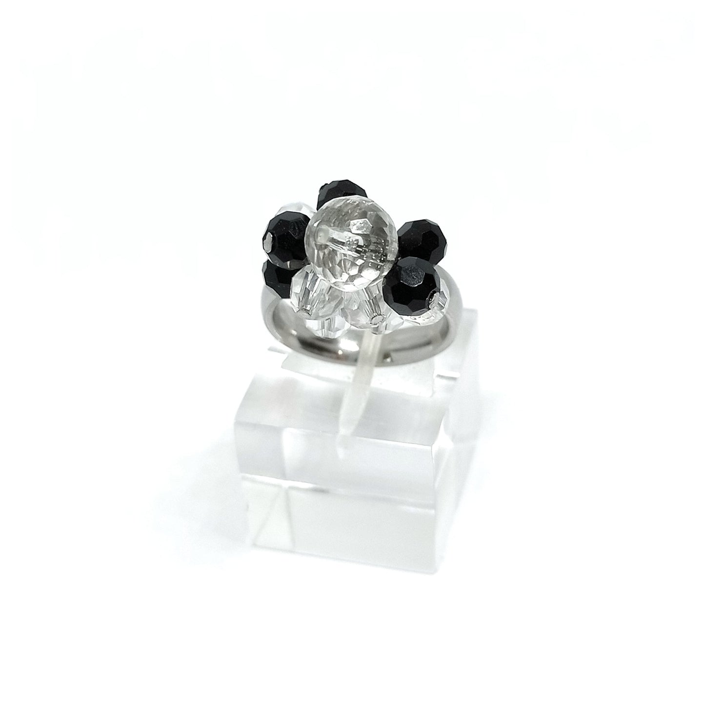 Anillo de Acero Quirúrgico y Cristales Facetados