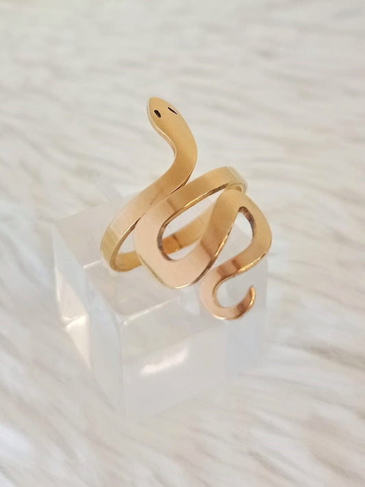 Anillo de Acero Dorado