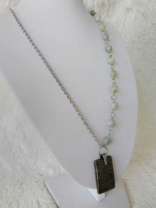 Collar de Piedras Naturales Aguamarina y Acero Quirúrgico