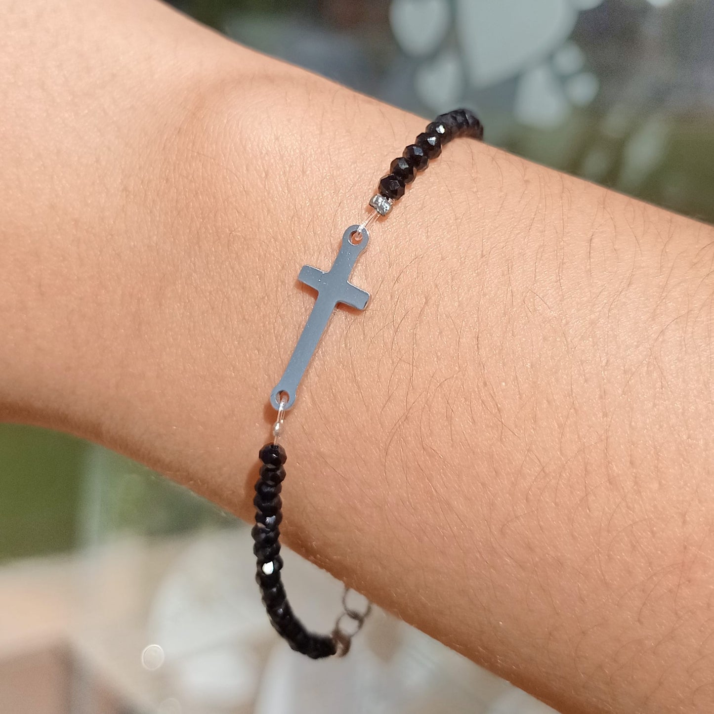 Pulsera de Cristales Facetados y Acero Quirúrgico